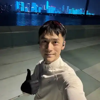 侯煜静